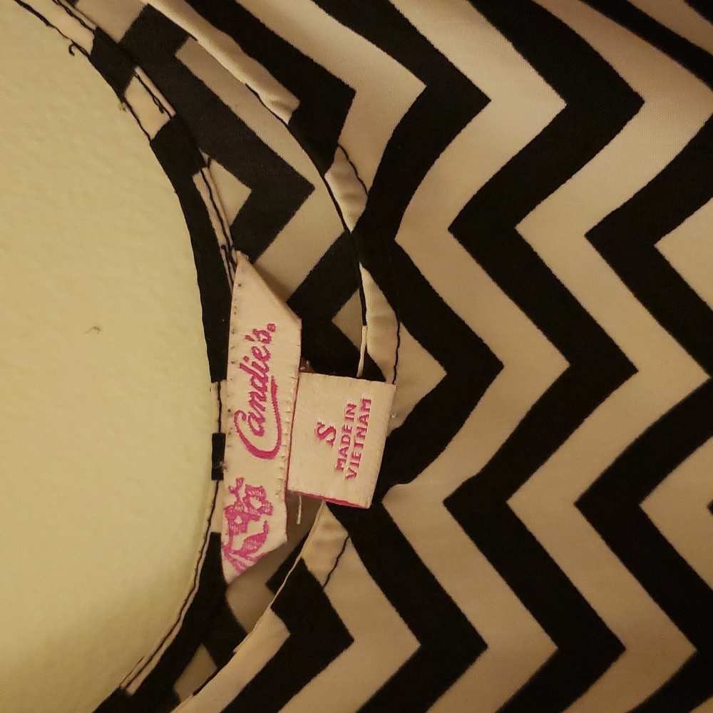 Dress - Picture 6 of 7